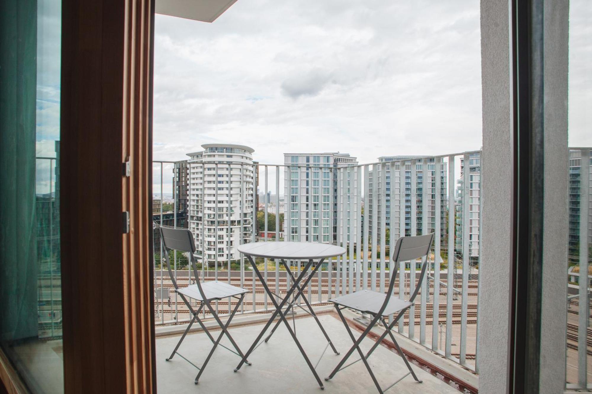 Decorous Cozy City View Suite Viyana Dış mekan fotoğraf