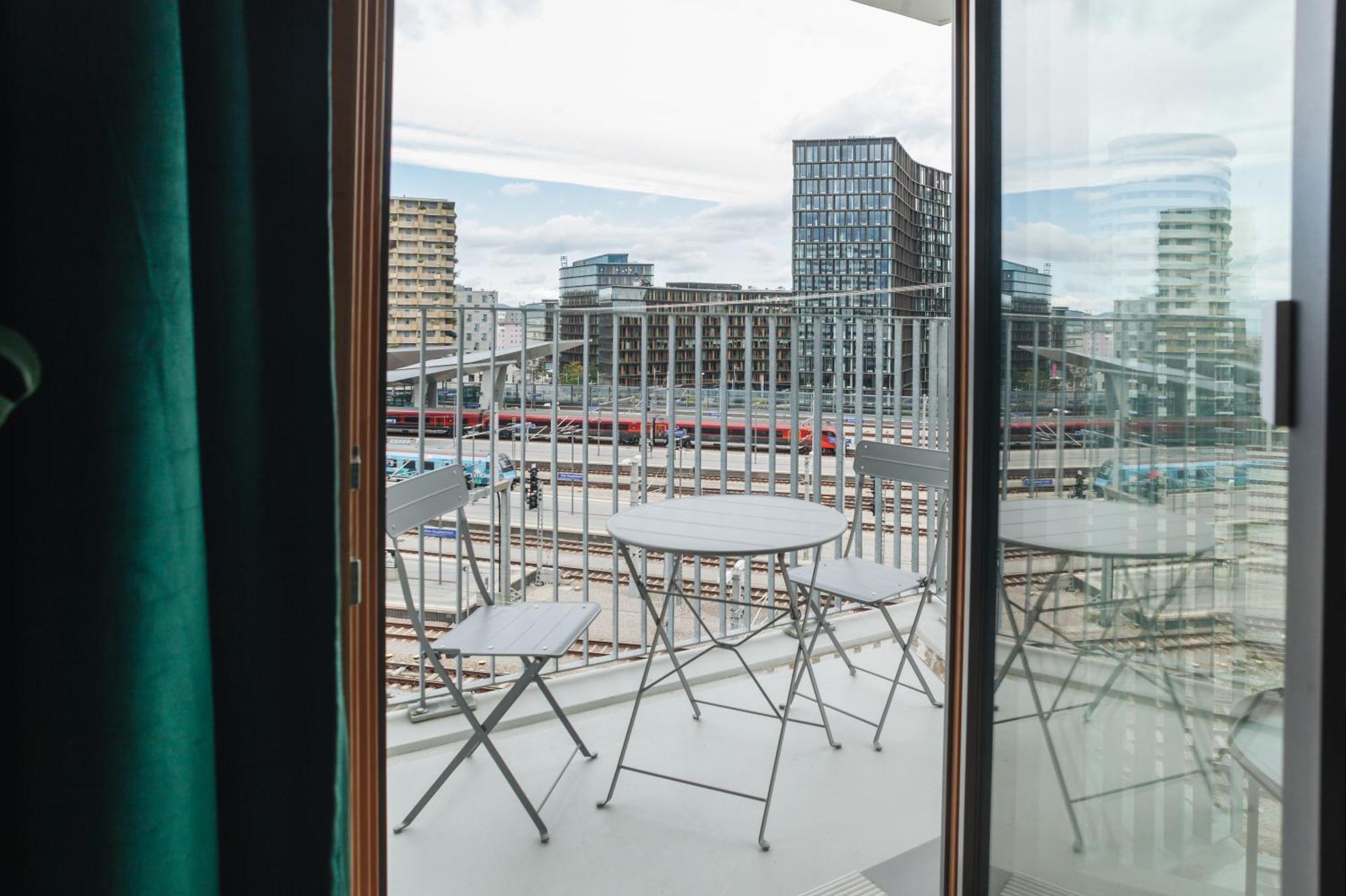 Decorous Cozy City View Suite Viyana Dış mekan fotoğraf