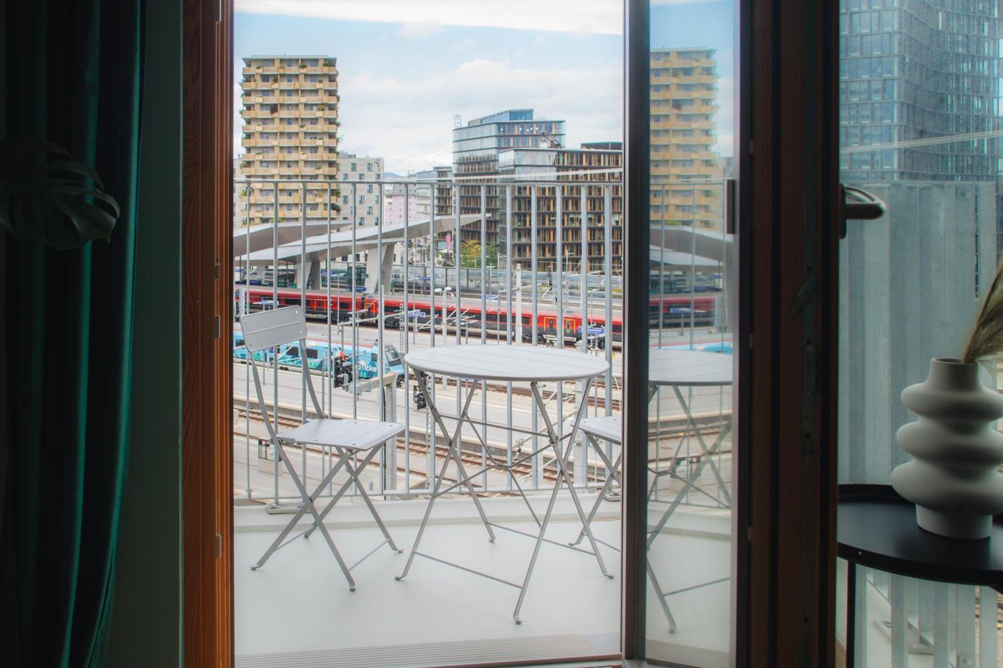 Decorous Cozy City View Suite Viyana Dış mekan fotoğraf